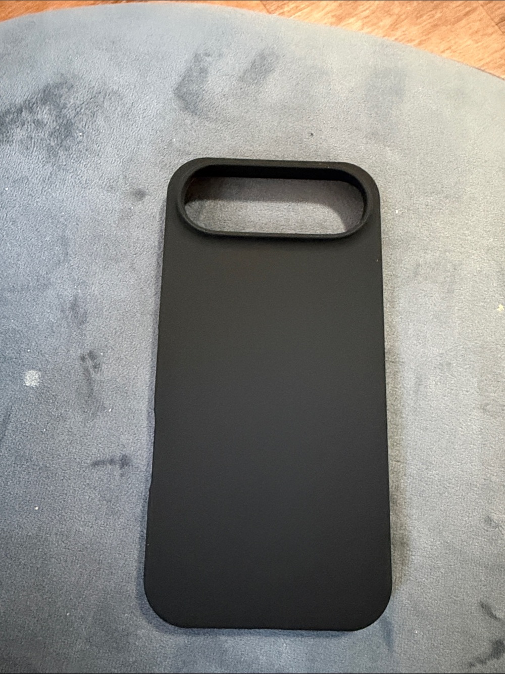 Sleek Black Matte Phone Case

REASONABLE OFFERS ACCEPTED